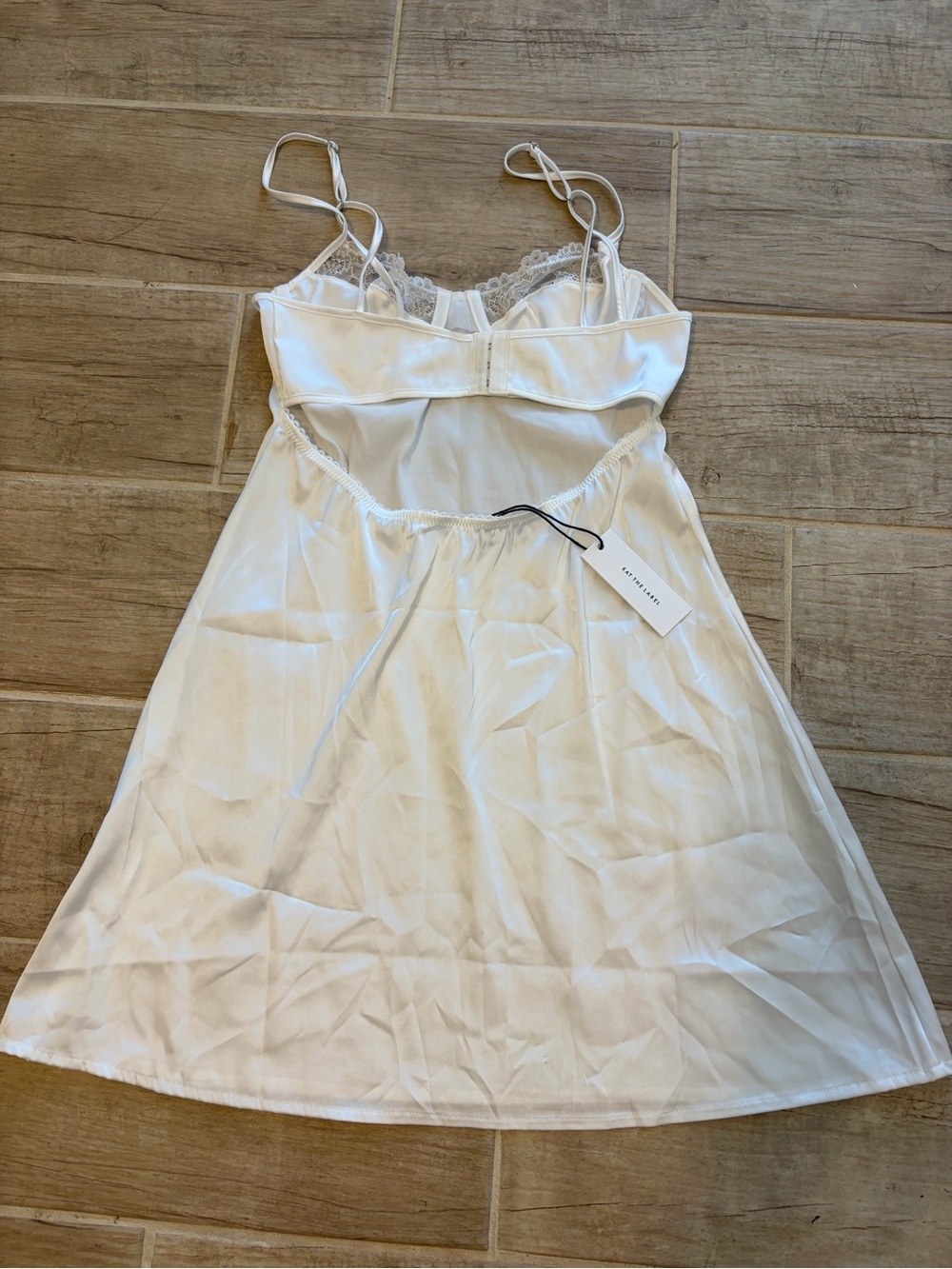 White Lace-Trim Sienna Slip Dress with Built-In Cups - Picture 2 of 2